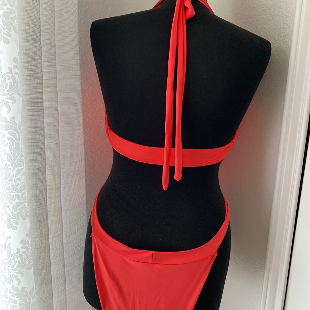 Swimsuit - Picture 3 of 3